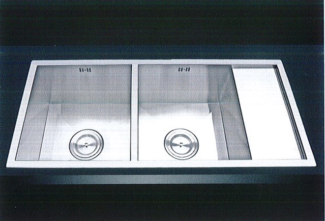 Chậu rửa chén EROWIN 10045VK