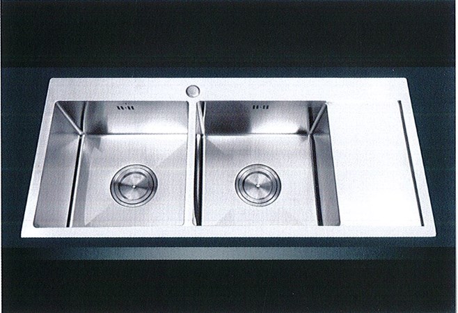 Chậu rửa chén EROWIN 11048VC