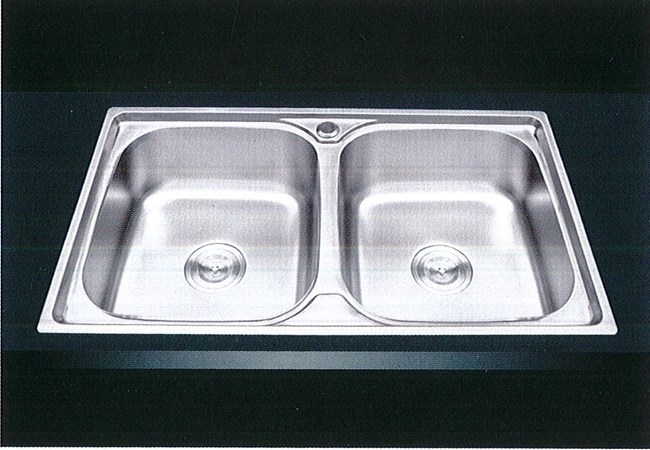 Chậu rửa chén EROWIN 7743