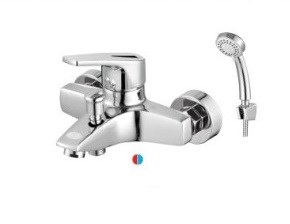 Sen tắm nóng lạnh DORICO DC8138